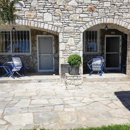 Ilaira Aparthotel 4*